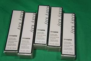 lot 135 image: Mary Kay Timewise Luminous-Wear Ivory 4, Ivory 5 & Ivory 6 Liquid Foundation
