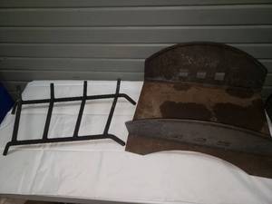 lot 166 image: Cast Metal Log Stand & Fireplace Grate