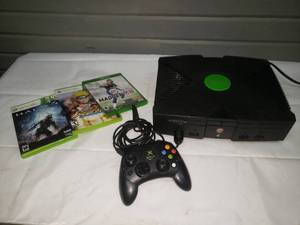 lot 173 image: XBox Console, Controller, Games
