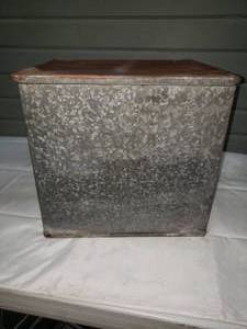 lot 19 image: Galvanized Metal Ewalt Dairy Minneapolis Porch Delivery Box