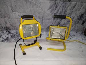 lot 60 image: Work Force & Stanley Halogen Work Lights