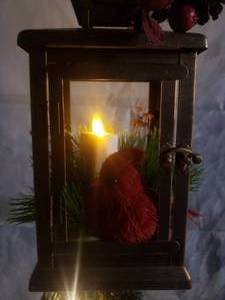 lot 163 image: Rustic Style Lantern Post