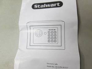 lot 12 image: Stalwart Electronic Safe open box...