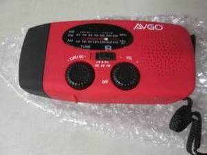lot 16 image: Avco Solar Radio with Flashlight op...