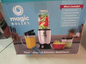 lot 76 image: Magic Bullet open box Retail $89.99...