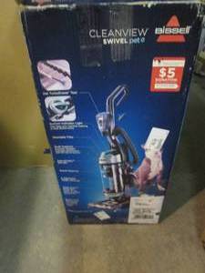 lot 79 image: Bissel Cleanview Swivel Pet Vacuum ...