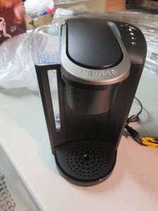 lot 97 image: Keurig K-Select- missing water rese...