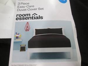 lot 165 image: 3 Pc Duvet Cover King...