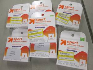 lot 188 image: 7- 4pks Sport Sunscreen Lip Balm...
