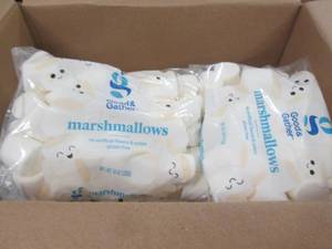 lot 202 image: Case of 16-10 oz Bags Good & Gather...