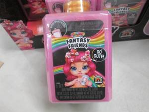 lot 247 image: 6 Containers Fantasy Friends Slime ...