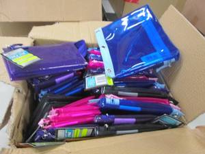lot 290 image: Pencil Pouches & Binder Pouches...