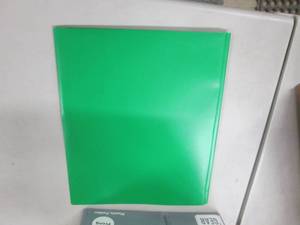 lot 321 image: Case of 32 Plastic Prong 2 Pocket F...
