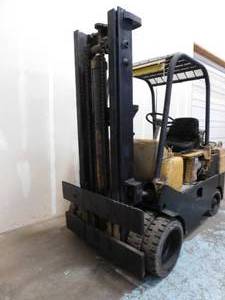 Cat T120C 12,000lb LPG Forklift