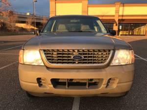 2002 FORD EXPLORER 4x4  BRAND NEW TIRES NO RESERVE