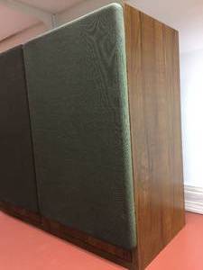 lot 125 image: Pair of Speakers Brand Unknown