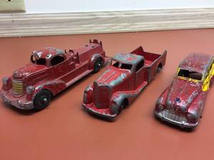 lot 148 image: Lot of Three Vintage Cars  Trucks