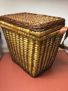 lot 159 image: Wicker Picnic Basket