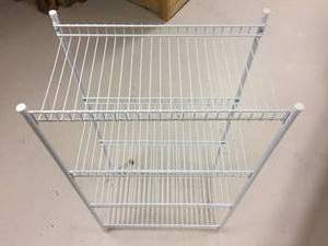 lot 175 image: Wire Shelving Unit With Four Shelves