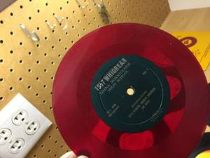 lot 241 image: Lot of Vintage 45s