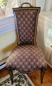 lot 52 image: Ornate Upholstered Chair