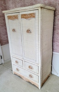 lot 58 image: Large White Wicker Armoire