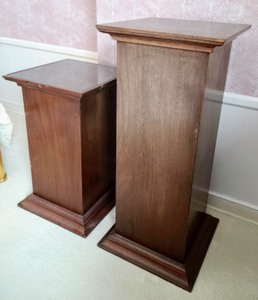 lot 59 image: Pair of Wood Display Pedestals