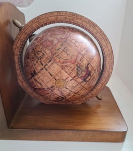 lot 66 image: Vintage Wood Globe Bookends