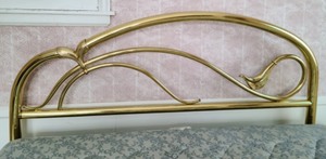 lot 69 image: Brass Queen Bed Frame