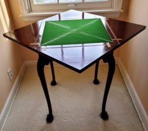 lot 77 image: Vintage Drop Leaf Game Table