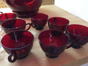 lot 287 image: Punch Bowl Set
