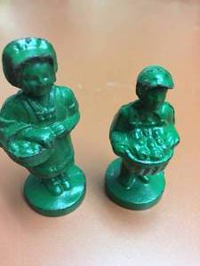 lot 387 image: Vintage Green Toy Lot