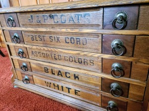 lot 321 image: Beautiful J.P. Coats Oak Spool Chest
