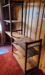 lot 320 image: Large Wall ShelvingBookshelf