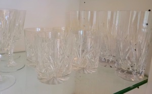 lot 366 image: Large Lot of Glassware #1