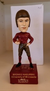 lot 372 image: Trio of College Football Bobble Heads