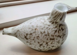 lot 431 image: Trio of Decorative Birds including iittala