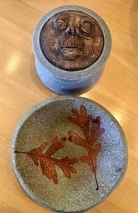 lot 88 image: Beautiful Variety of Decorative Pottery