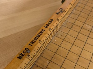 lot 410 image: Vintage Paper Cutter