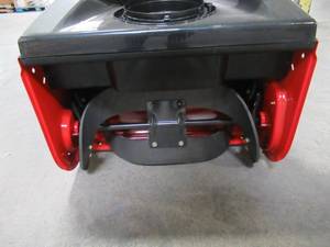 Yard Machines Single Stage Snow Blower 31A-2M1E700