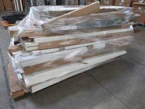 WHOLESALE MIXED PALLET OF MISCELLANEOUS DOORS, BUILDING MATERIALS AND MORE