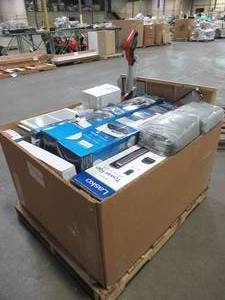 WHOLESALE MIXED PALLET OF MISCELLANEOUS SMALL HOUSEWARES, BUILDING MATERIALS, HOME DECOR AND MORE