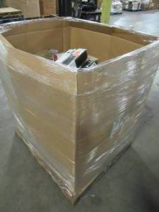 WHOLESALE MIXED PALLET OF MISCELLANEOUS BATHSHOWER FIXTURES, PLUMBING ACCESSORIES AND MORE
