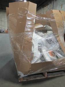 WHOLESALE MIXED PALLET OF MISCELLANEOUS TOILET SEATS