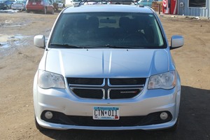 lot 6611 image: 2011 Dodge Grand Caravan Crew
