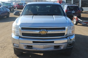 lot 6625 image: 2012 Chevrolet Silverado Extended Cab 4x4 - ONE OWNER -