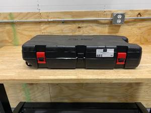 lot 93 image: XTREMEPOWERUS 2200-Watt Heavy-Duty Demolition Jack Hammer Concrete Breaker