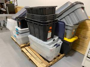 lot 77 image: Lot of Various Storage Bins