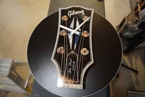 Gibson Clock