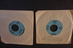 2 Vintage Richie Records Unite by Exodus 45s